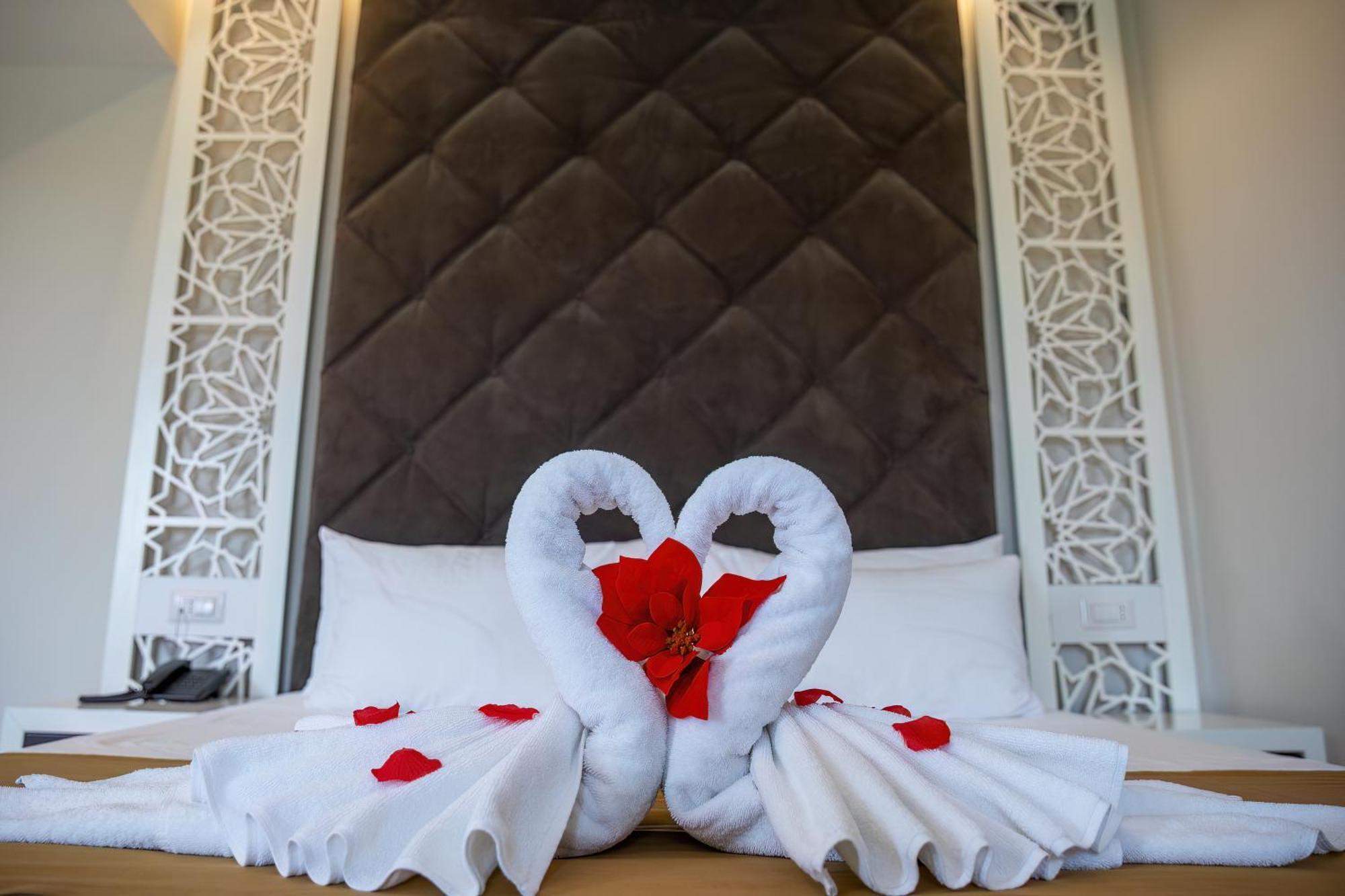 Vinea Resort Durres Exterior photo